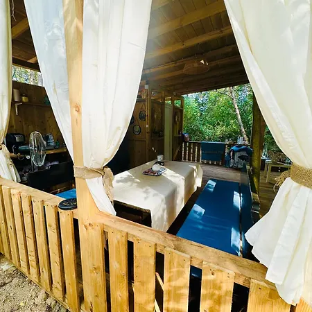 каравана синята маймуна плаж градина # Rv Blue Monkey On The Campingplads