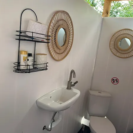 каравана синята маймуна плаж градина # Rv Blue Monkey On The Campsite Chernomorets