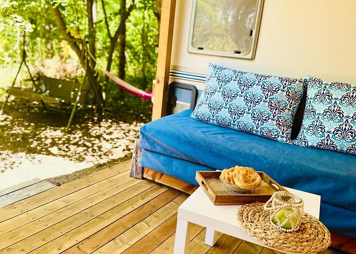 каравана синята маймуна плаж градина # Rv Blue Monkey On The * Tchernomorets